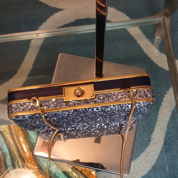 henri bendel Party Box Silver Glitter Clutch with Gold Trim - Picture 6 of 11